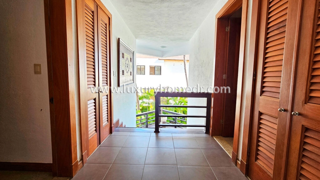 Lake and Golf Views Villa For Sale in Tortuga 16