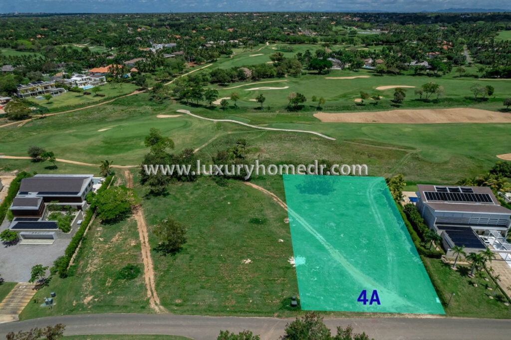 Lot For Sale in El Valle Casa de Campo 4