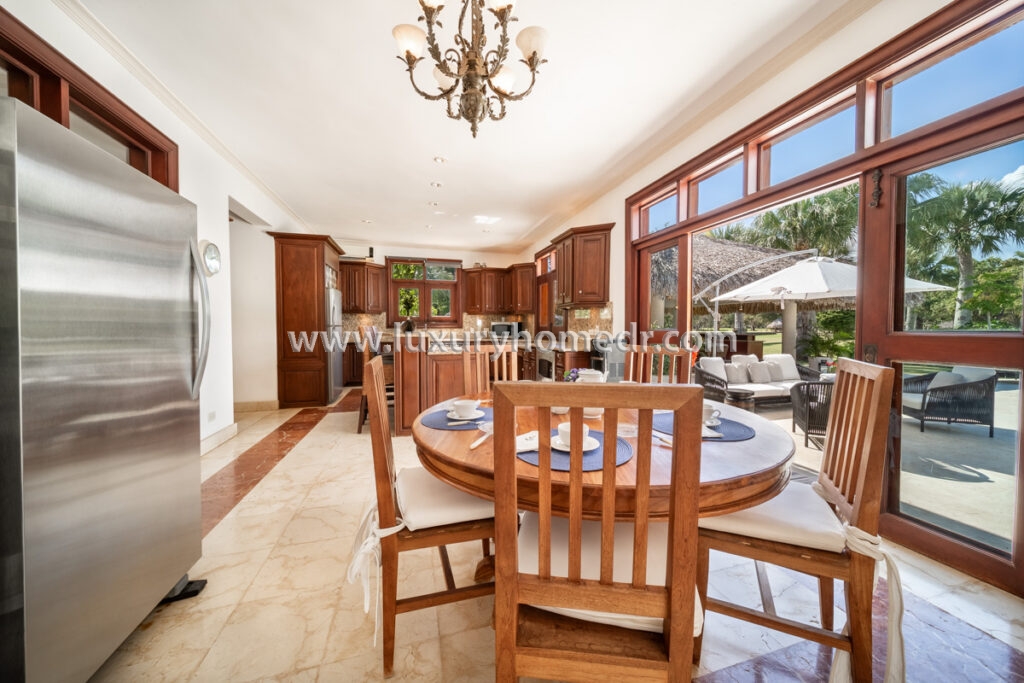 Mansion 7BR For Sale in Casa de Campo 10
