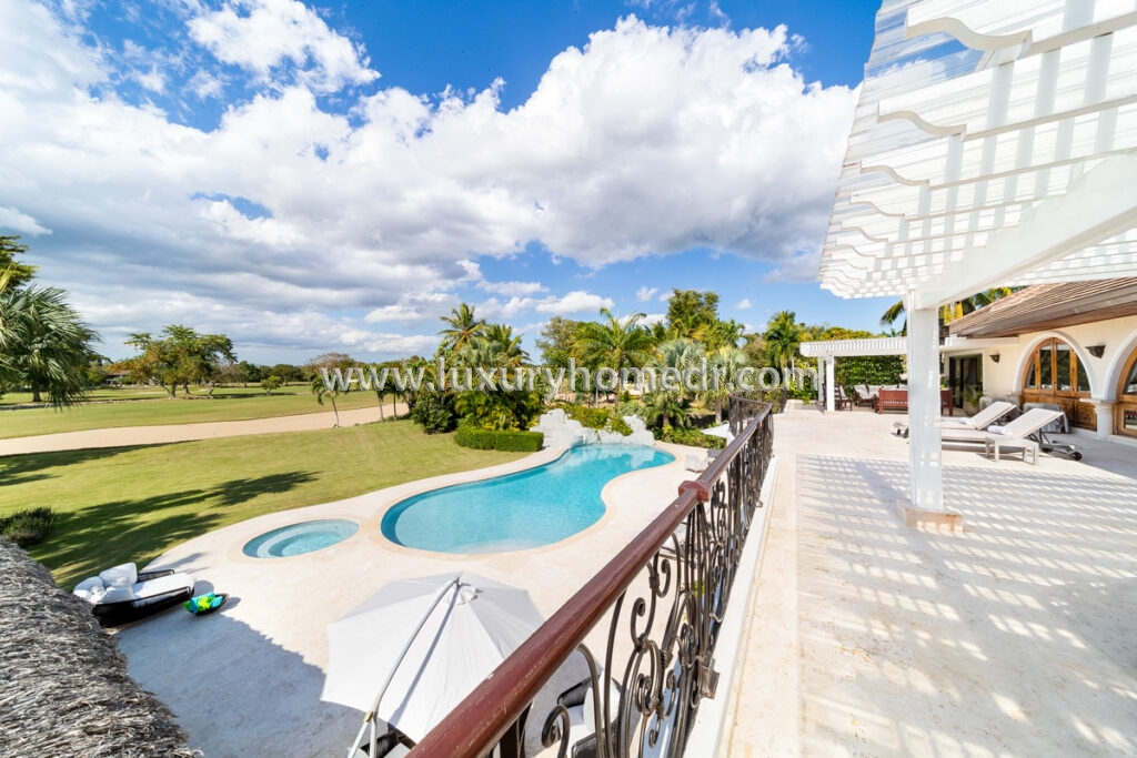Mansion 7BR For Sale in Casa de Campo 13