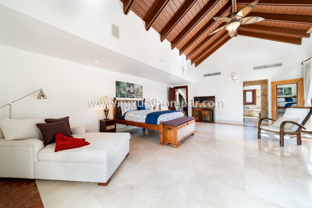Mansion 7BR For Sale in Casa de Campo 19