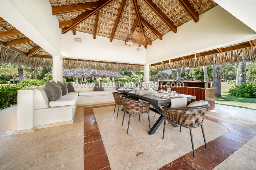 Mansion 7BR For Sale in Casa de Campo 22