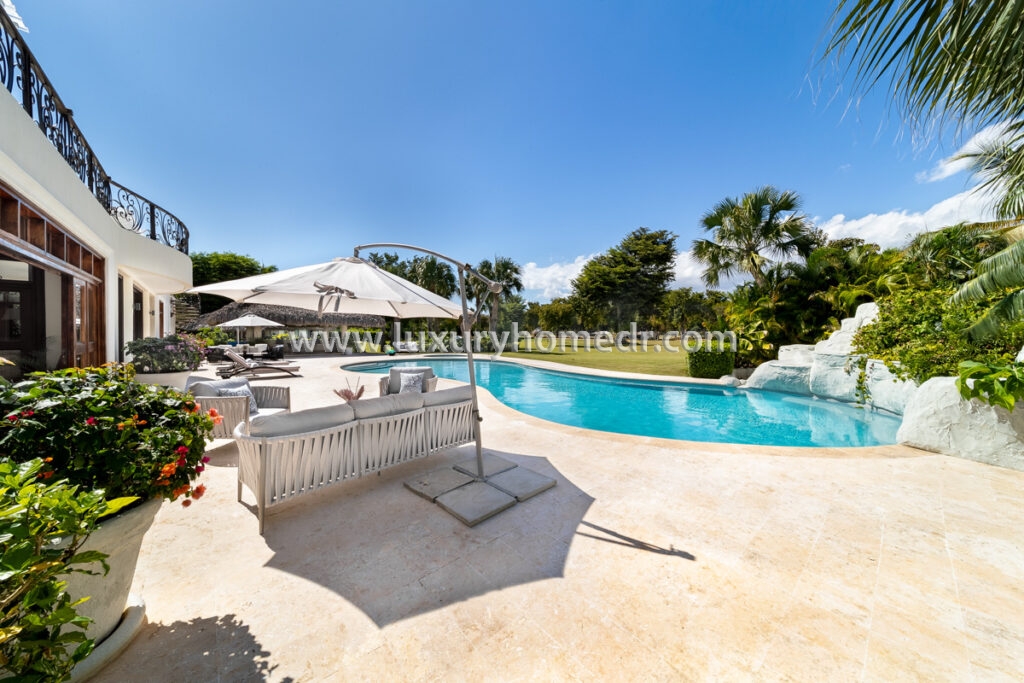 Mansion 7BR For Sale in Casa de Campo 24