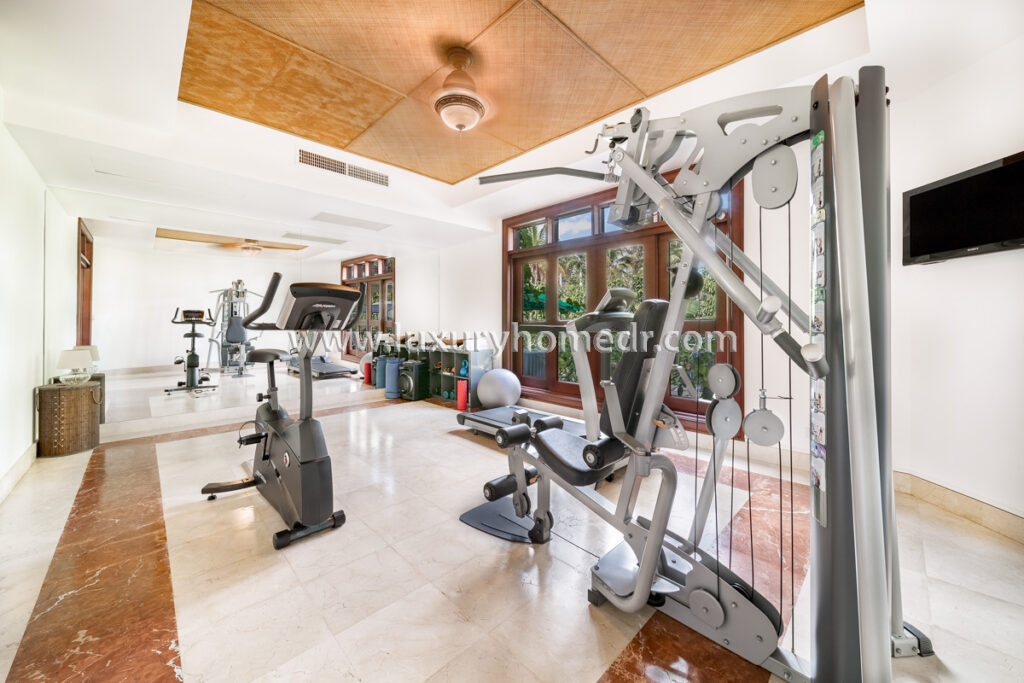 Mansion 7BR For Sale in Casa de Campo 29