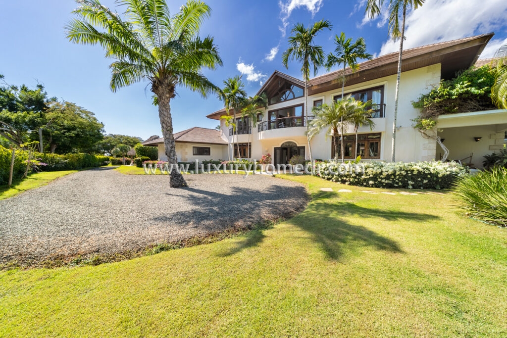 Mansion 7BR For Sale in Casa de Campo 33