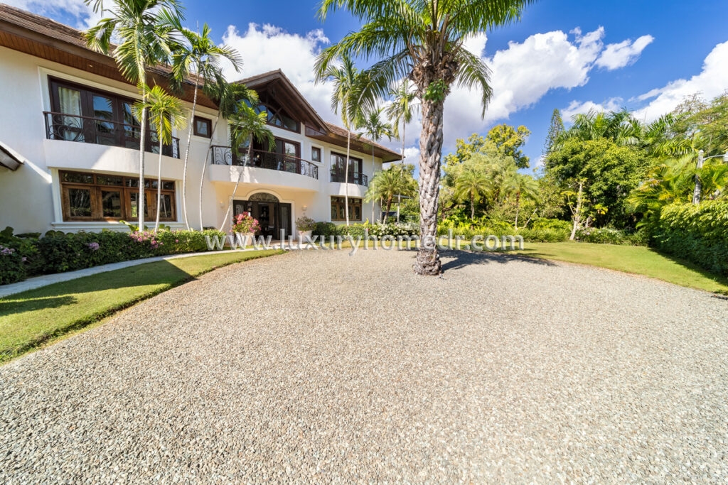 Mansion 7BR For Sale in Casa de Campo 34