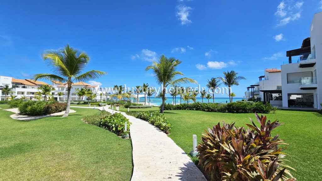 Ocean View Studio For Sale in Punta Palmera 11