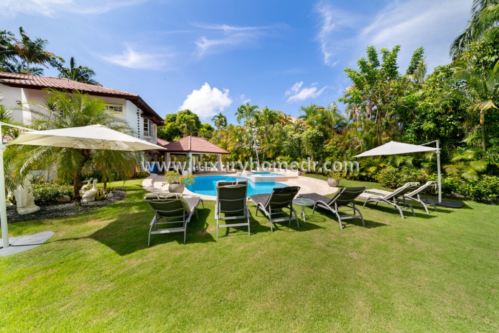 5BR Villa El Vivero For Sale Casa de Campo 1