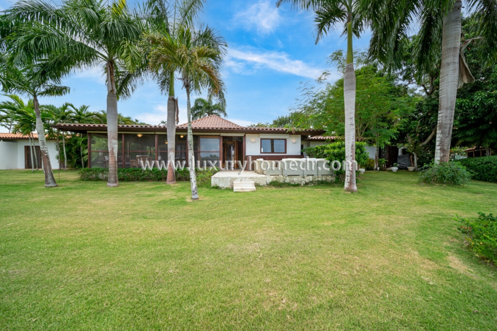 Up to Sale 3 BR Villa in Casa de Campo_17