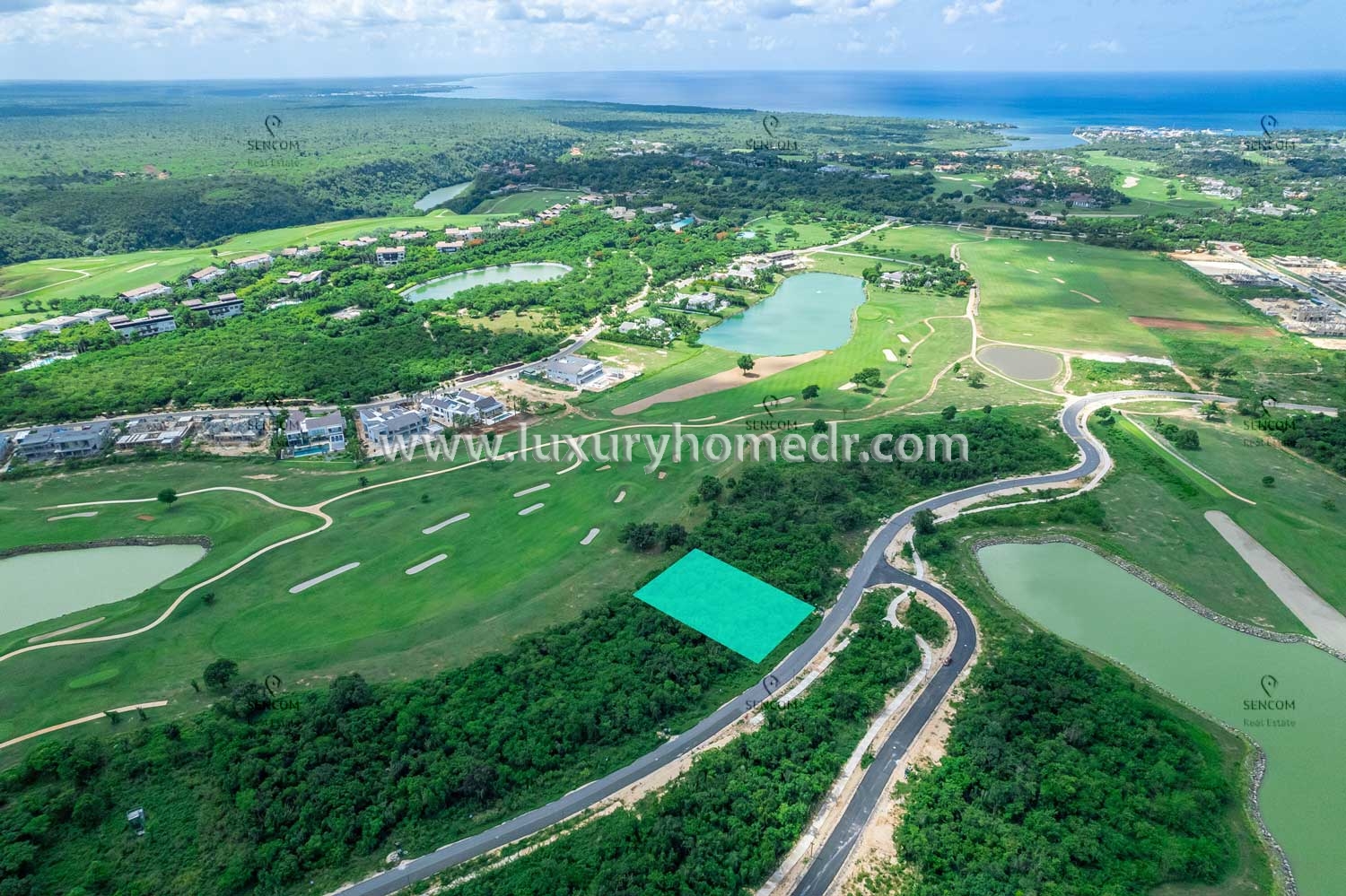 Up to Sale Land in the prestigious Casa de Campo area