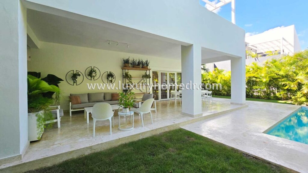 3BR Villa For Sale in Punta Cana Village 9