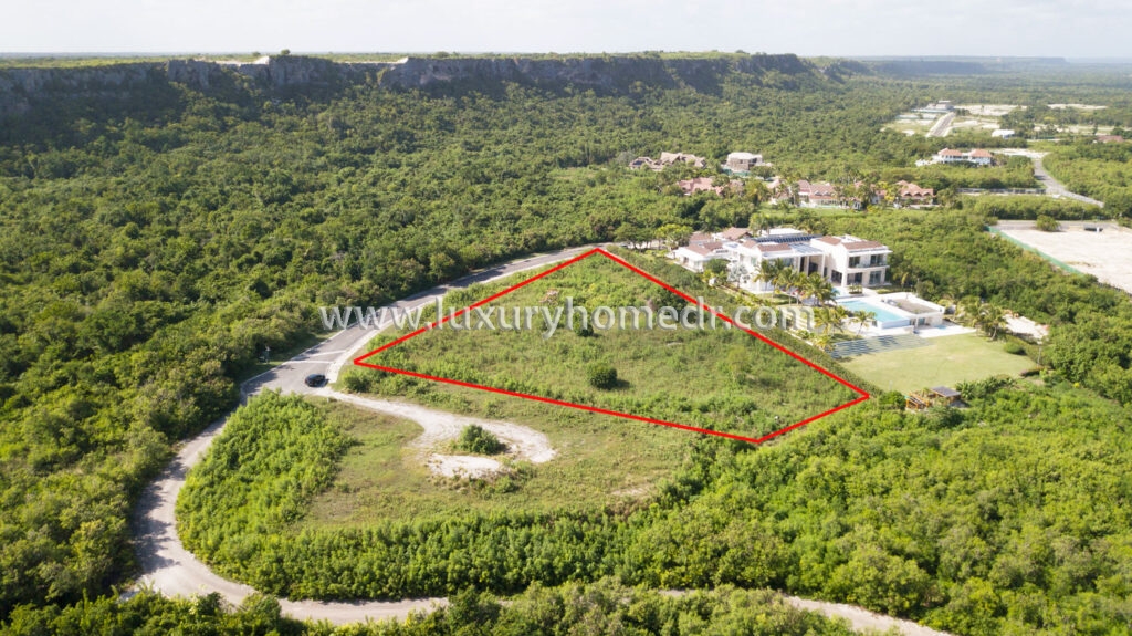 Lot For Sale Fundadores de Golf Cap Cana 3