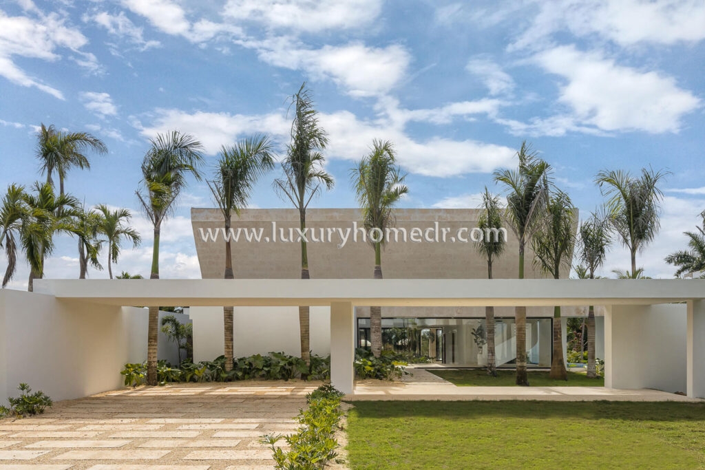 Brand New Villa 6BR in Casa de Campo For Sale 30