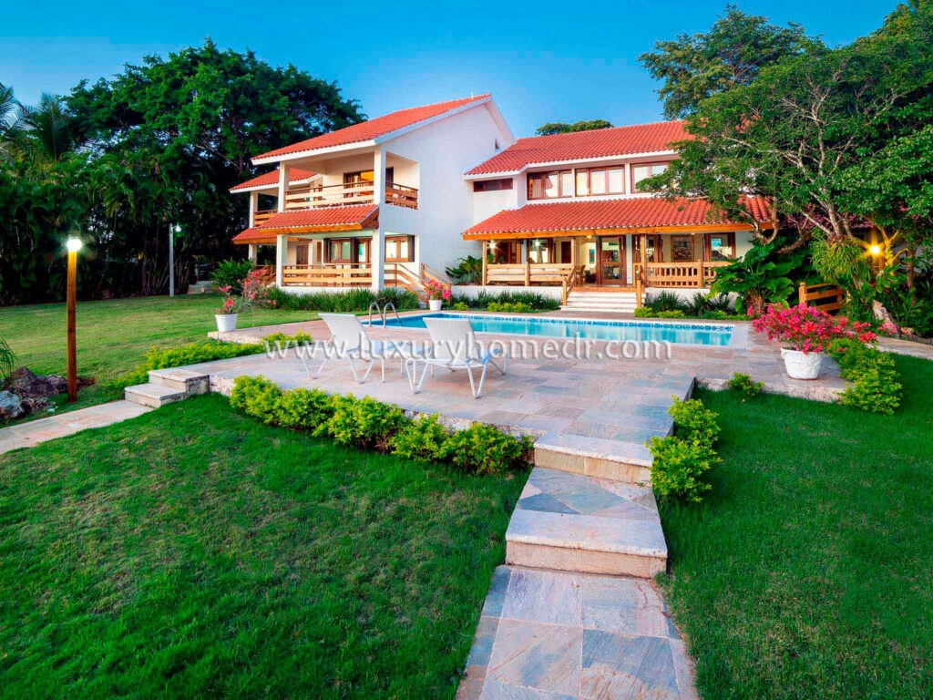 Oceanfront Villa 8BR For Sale Casa de Campo 5