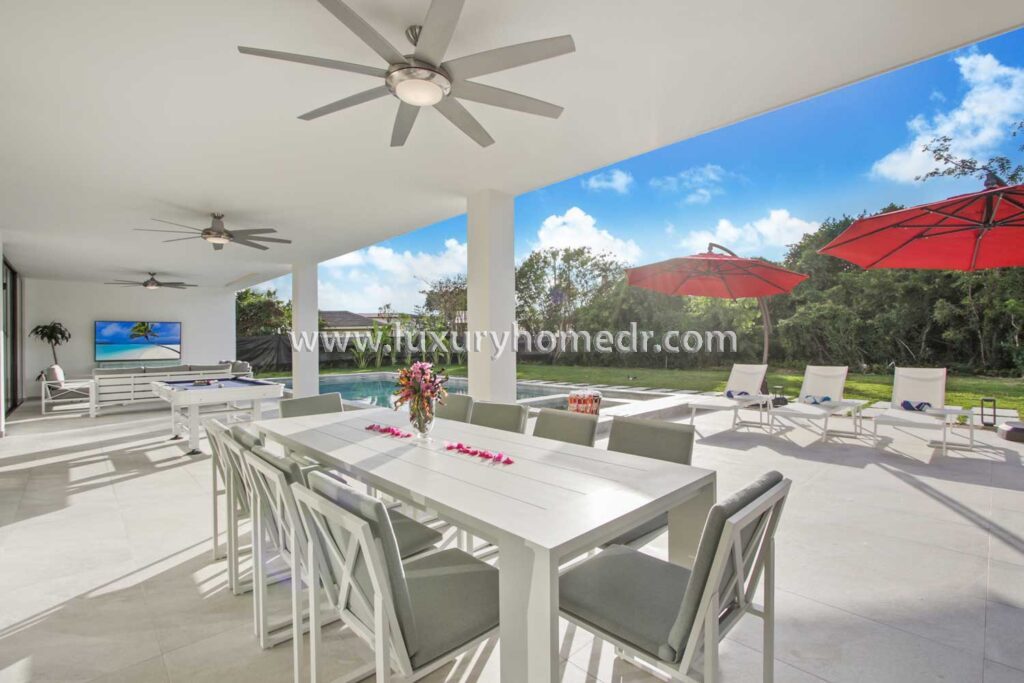Villa 5BR in Las Palmitas Cap Cana 2