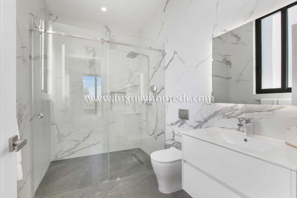 Villa 5BR in Las Palmitas Cap Cana 19