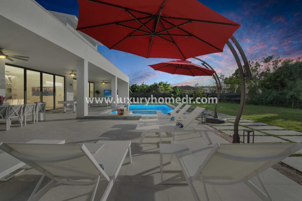 Villa 5BR in Las Palmitas Cap Cana 1