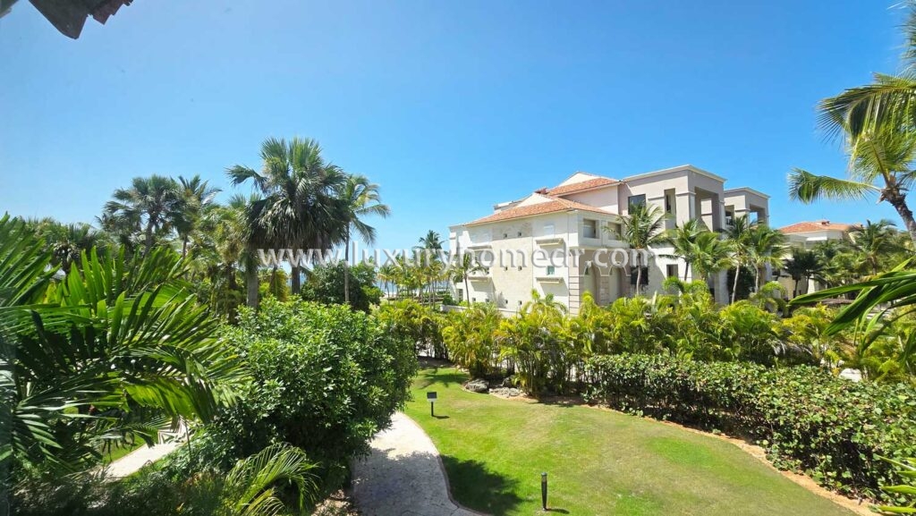 Penthouse 4BR in Fundadores Cap Cana 57