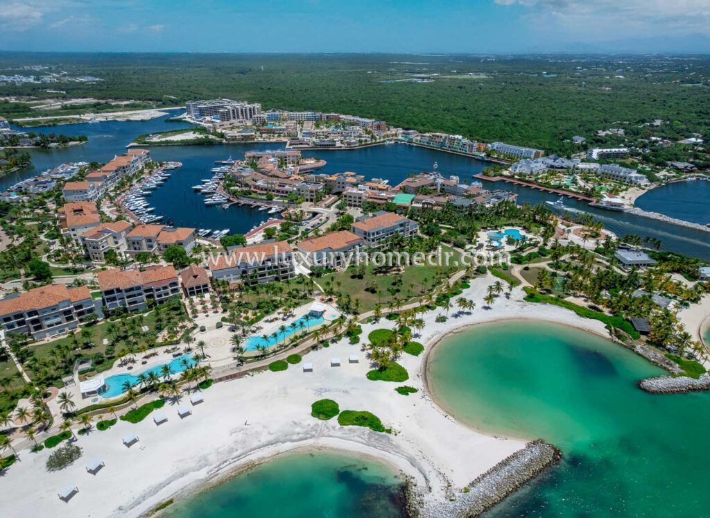 Penthouse 4BR in Fundadores Cap Cana 6