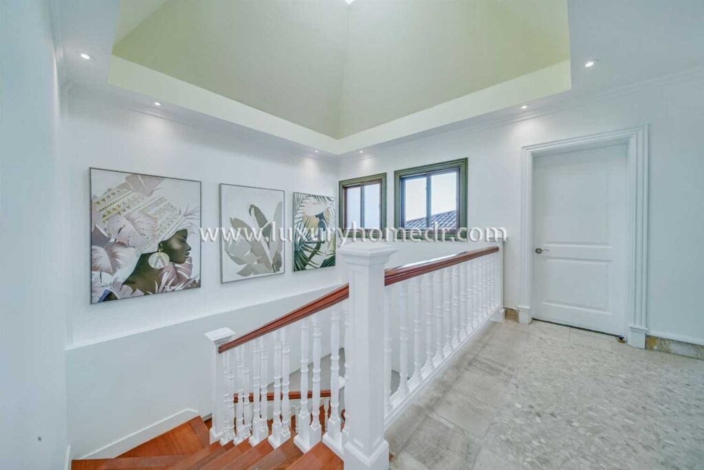 Penthouse 4BR in Fundadores Cap Cana 17