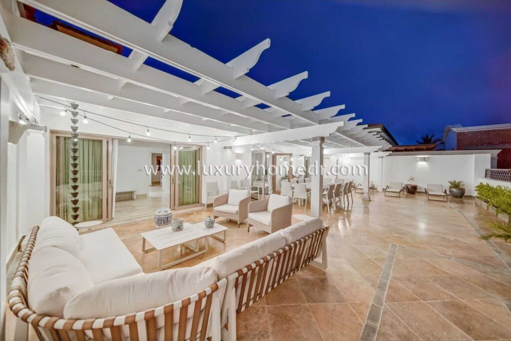 Penthouse 4BR in Fundadores Cap Cana 27