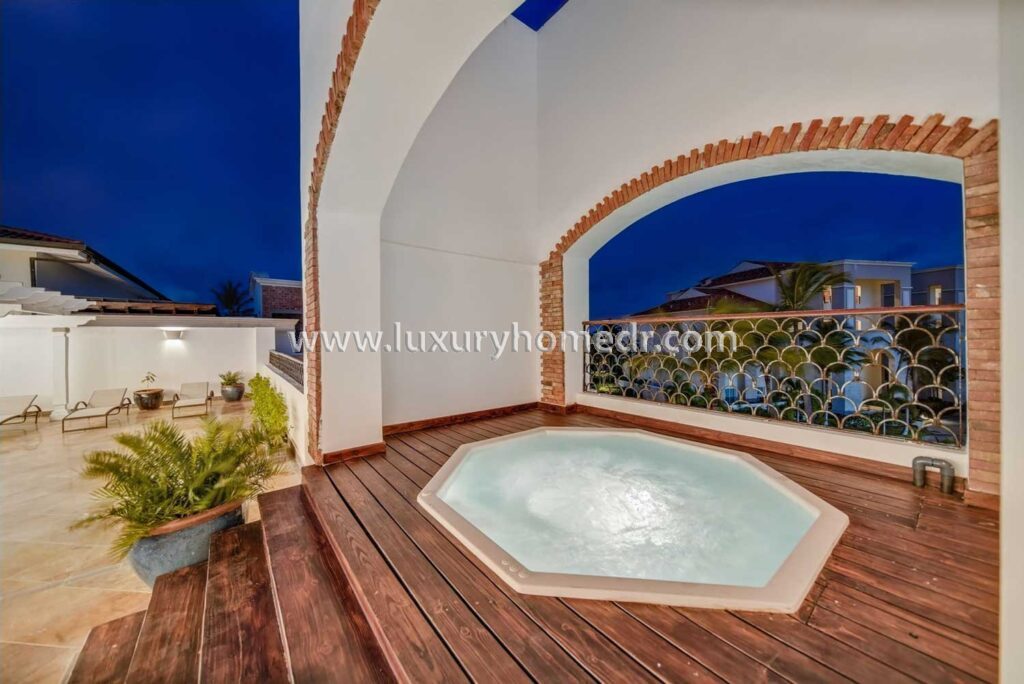 Penthouse 4BR in Fundadores Cap Cana 30