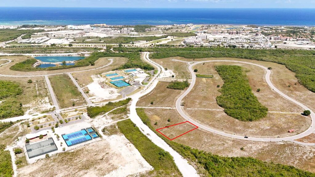 Land in Racquet Village Cap Cana 8