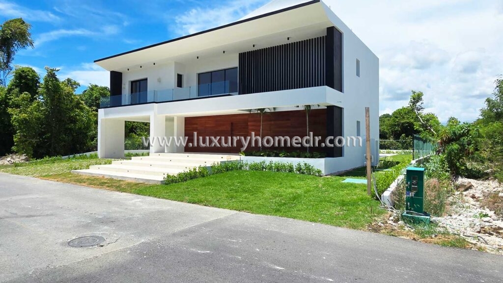 New Villa in Punta Cana Village 3