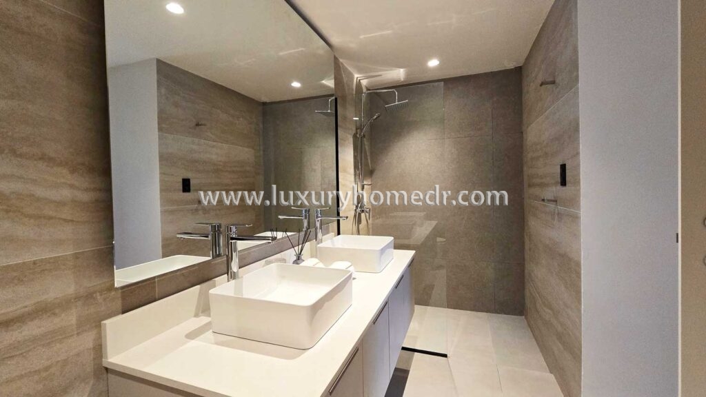 One-bedroom condo with studio in Vista Golf Cap Cana for sale 8