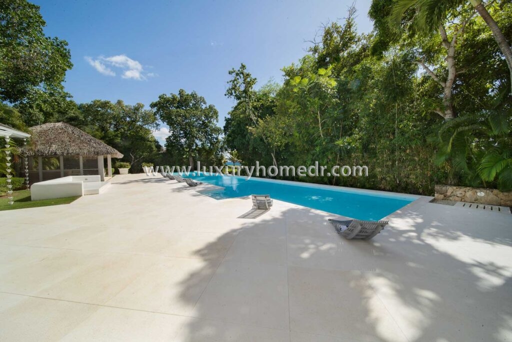 Villa 7BR Cacique 26 in Casa de Campo For Sale 1