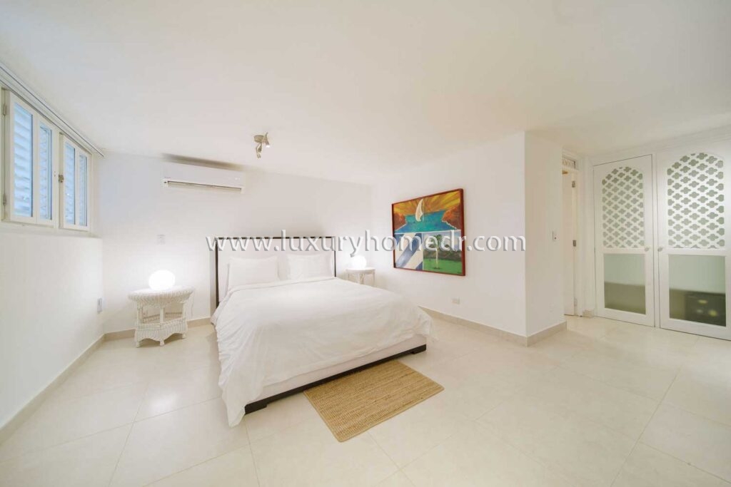 Villa 7BR Cacique 26 in Casa de Campo For Sale 24