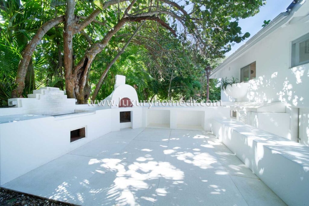 Villa 7BR Cacique 26 in Casa de Campo For Sale 26