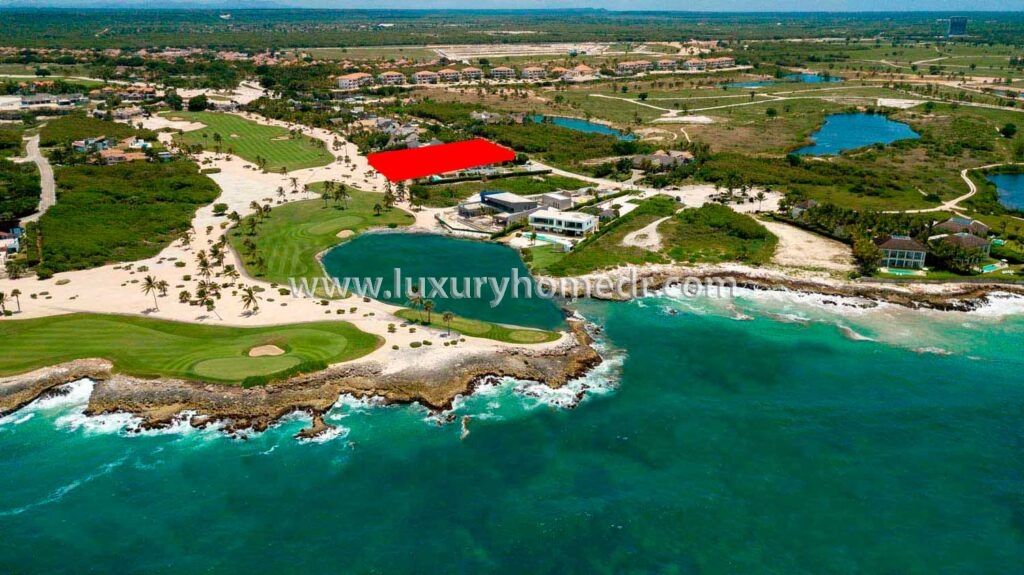 Luxury Villa Punto Cayuco For Sale in Cap Cana 15