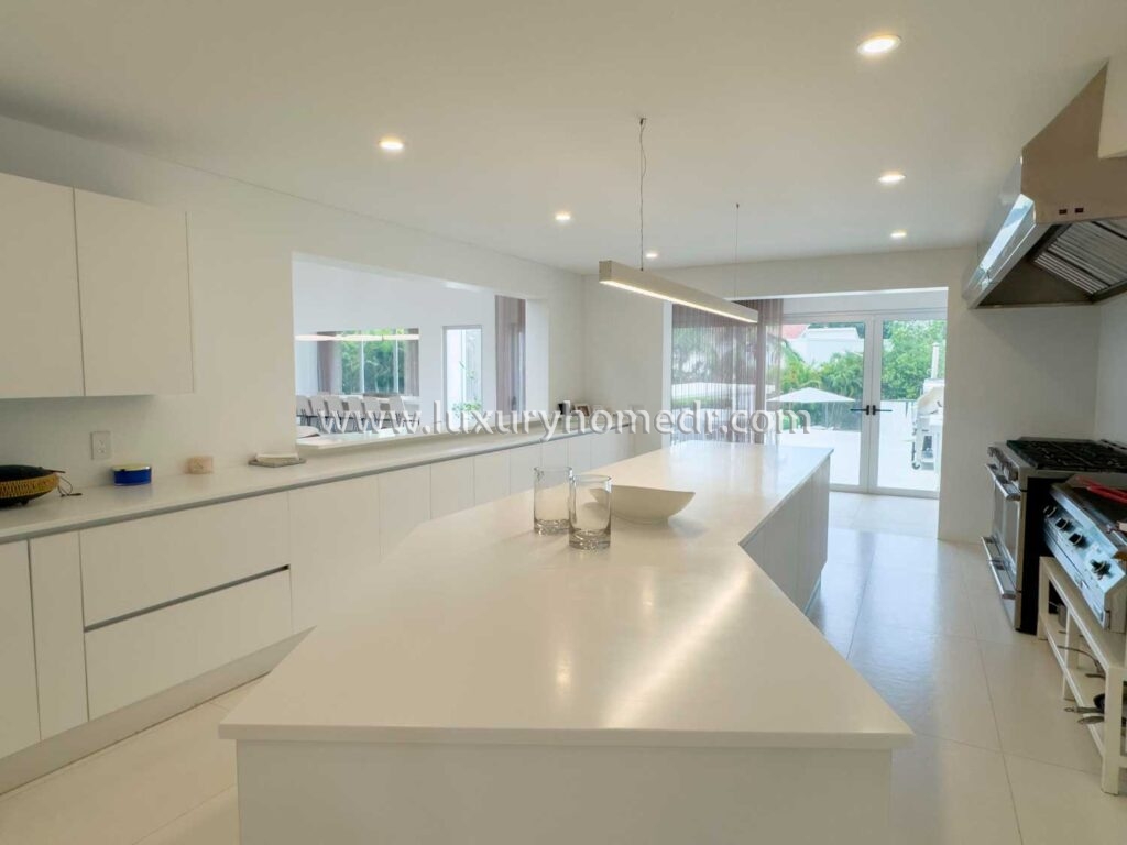 6BR Villa Golf View in Casa de Campo For Sale 9