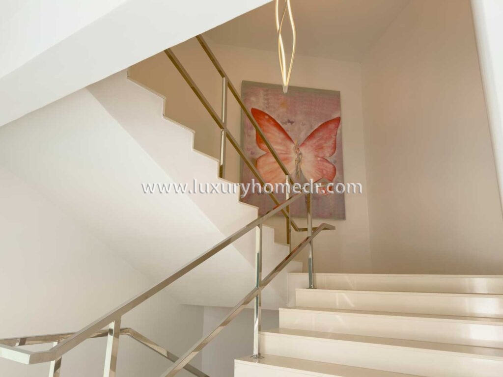 6BR Villa Golf View in Casa de Campo For Sale 16