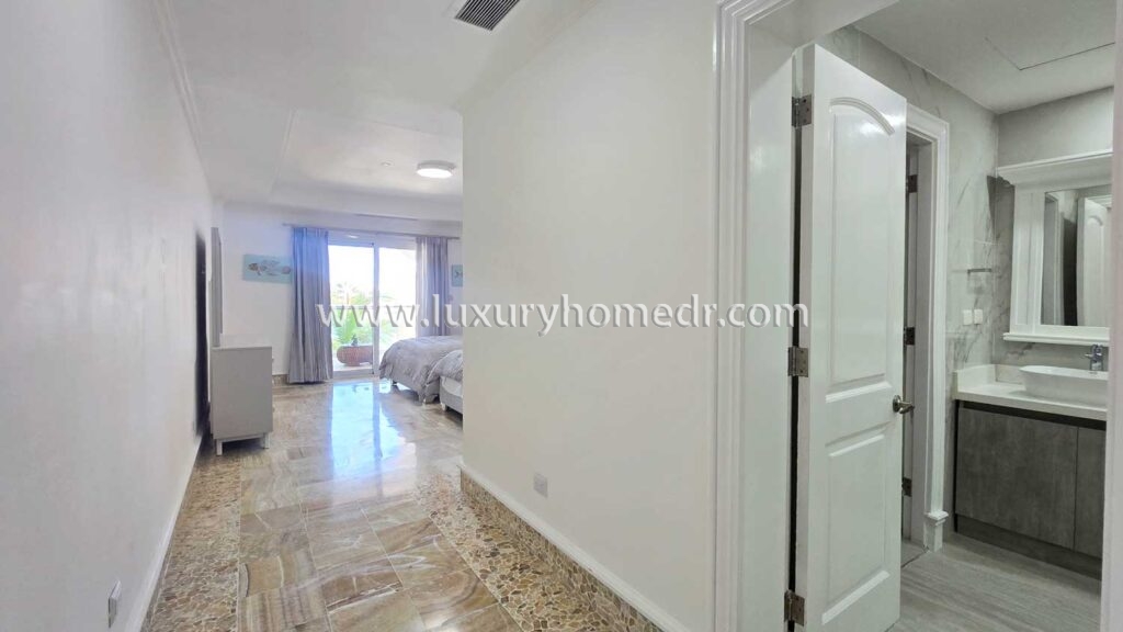 Apartment Penthouse with Marina View in Cap Cana For Sale 12