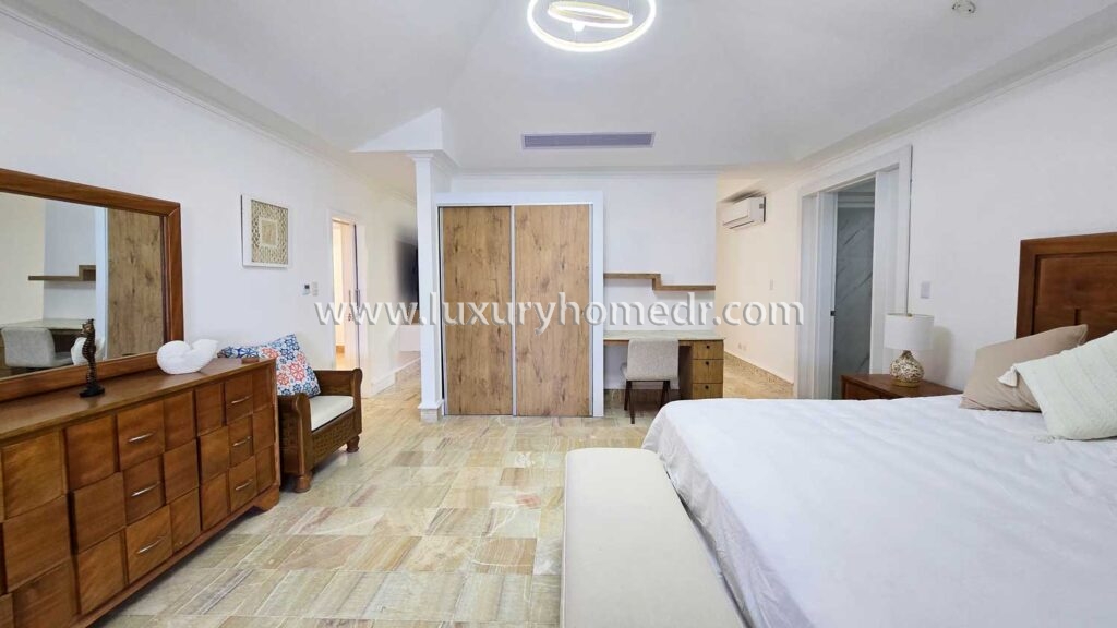 Apartment Penthouse with Marina View in Cap Cana For Sale 32