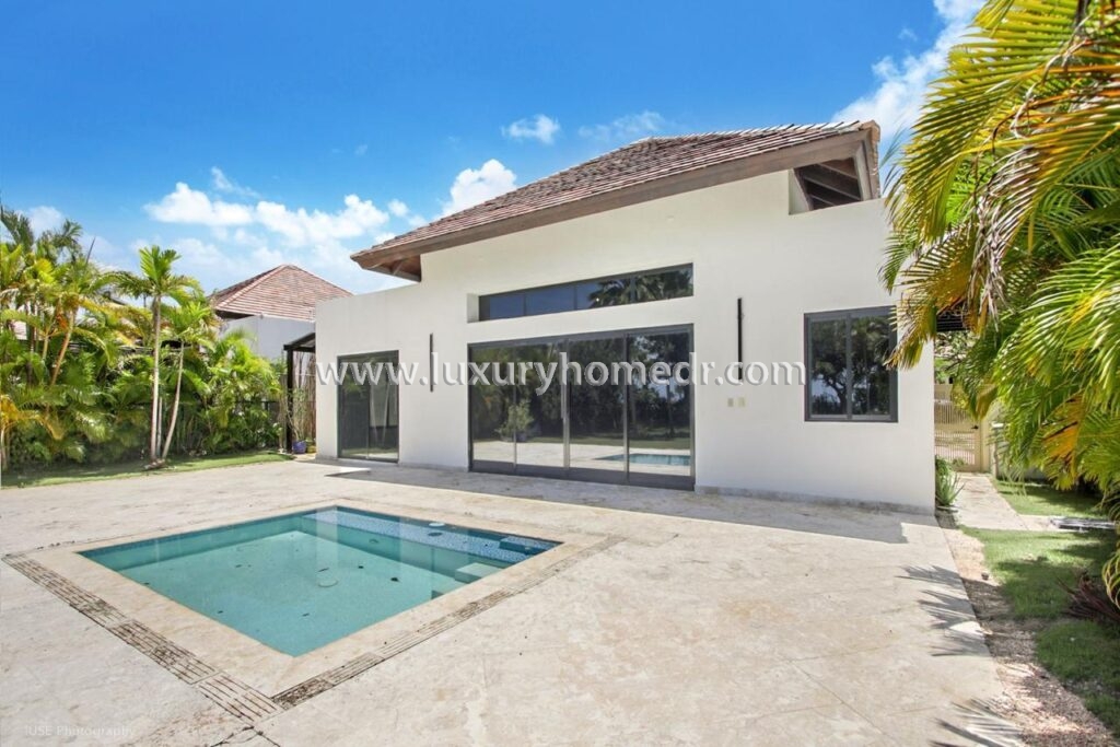 Villa in Green Village Cap Cana For Sale 12