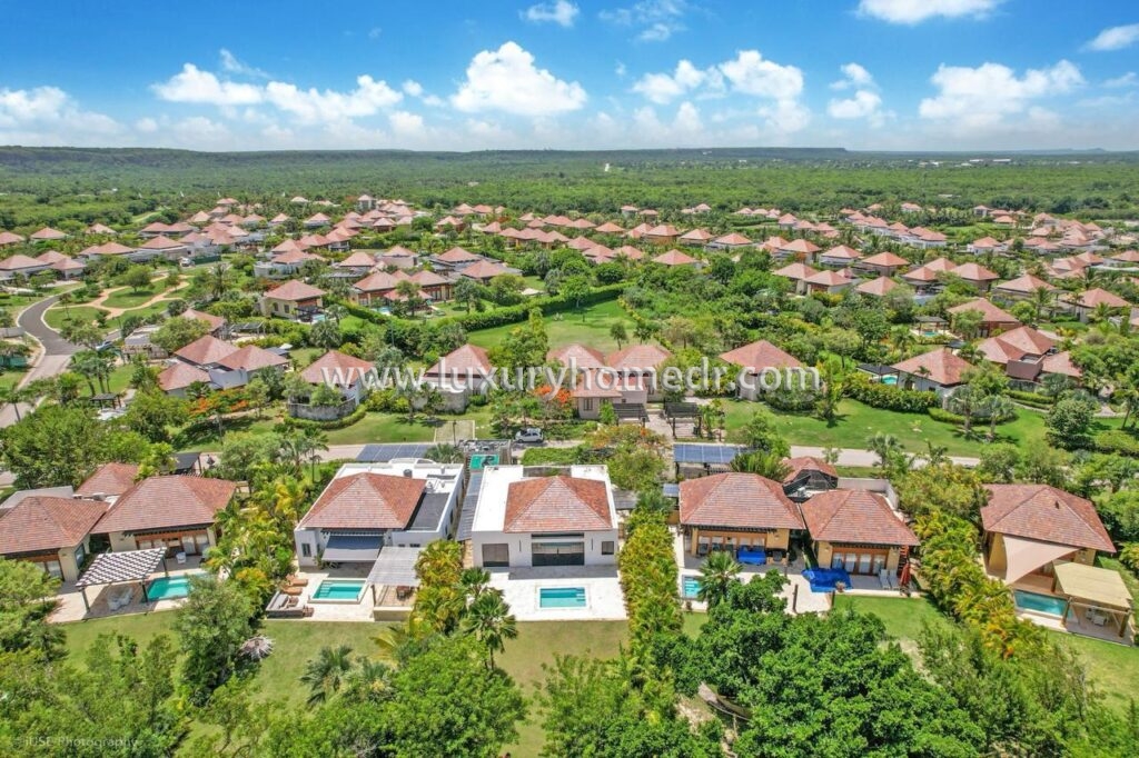 Villa in Green Village Cap Cana For Sale 17