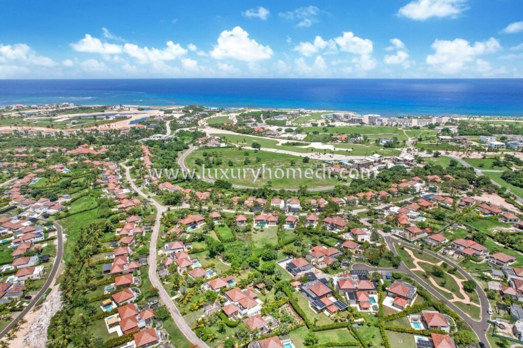 Villa in Green Village Cap Cana For Sale 18