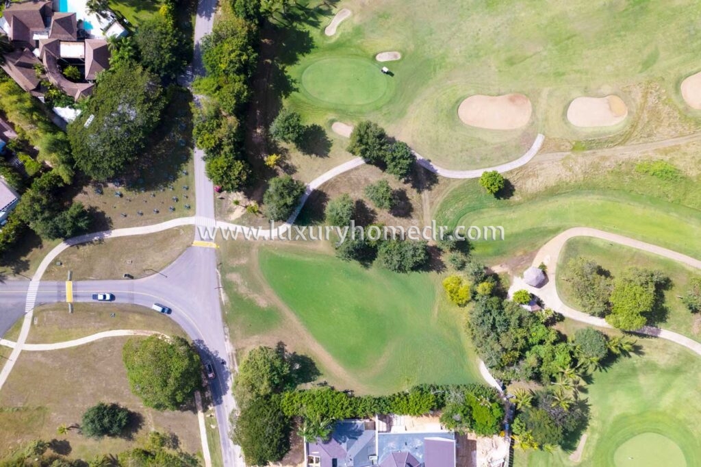 Lot For Sale in Las Palmas Casa de Campo 2