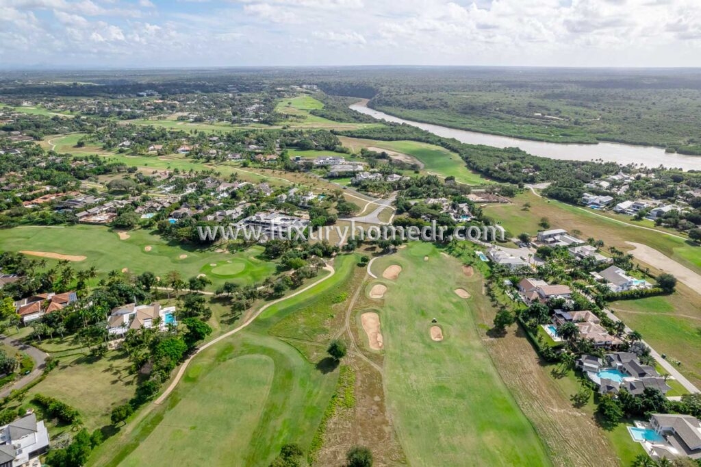 Lot For Sale in Las Palmas Casa de Campo 3