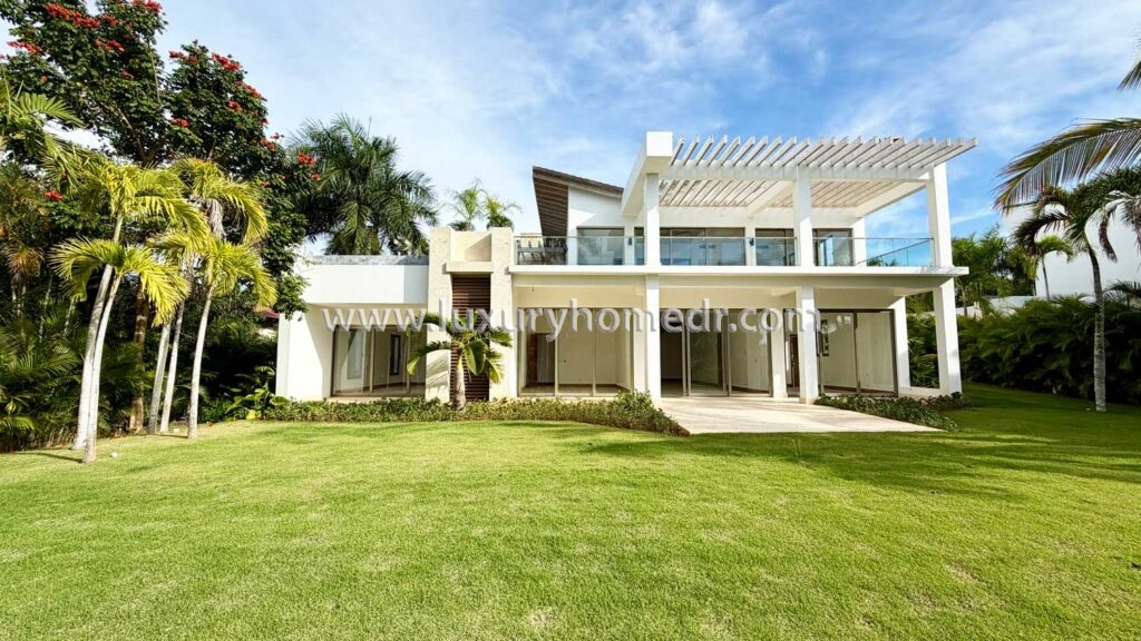 New Villa in Barranca Casa de Campo La Romana 26