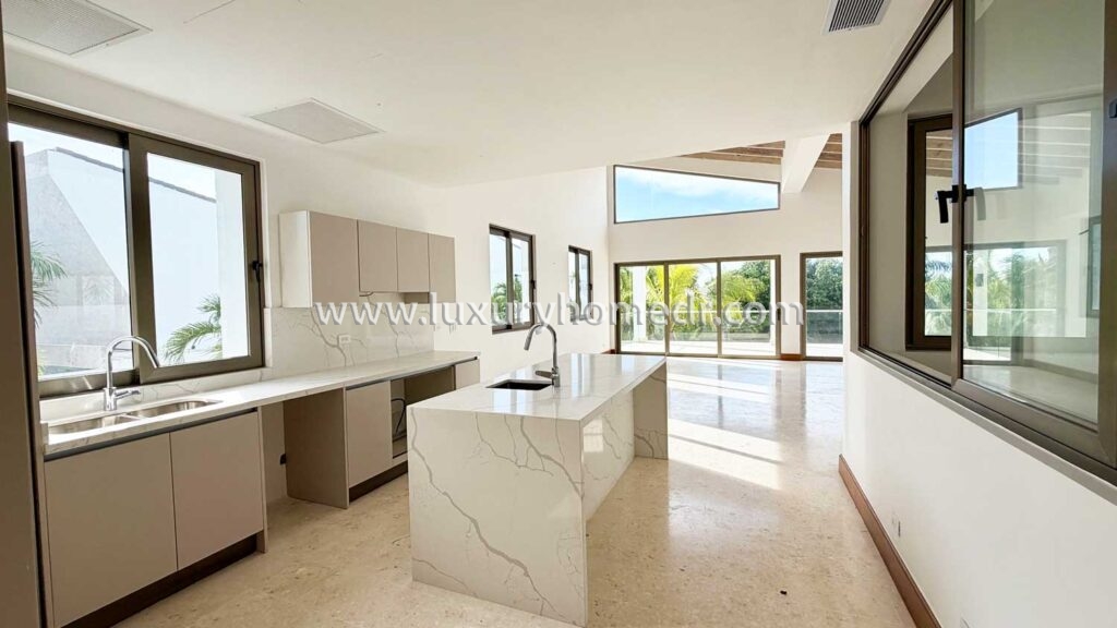 New Villa in Barranca Casa de Campo La Romana 30