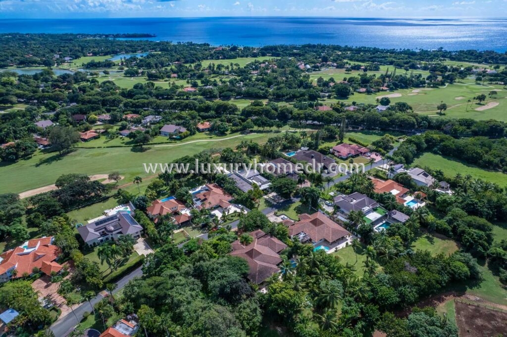 4 Bedroom Villa Rancho Arriba Casa de Campo 7