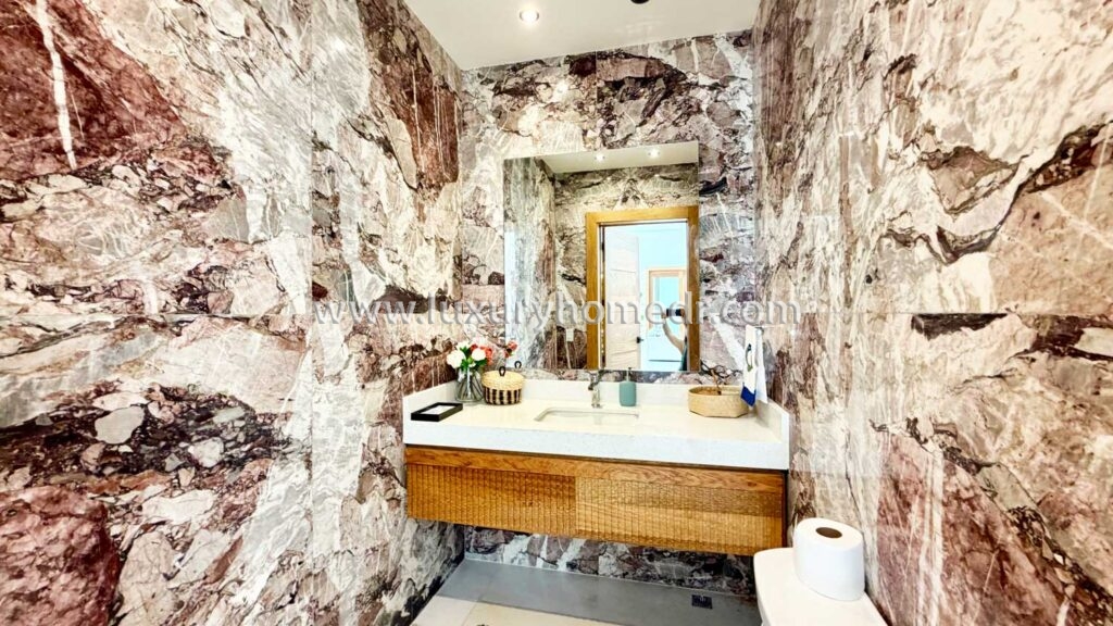 Luxury Villa 5BR in Los Lagos Casa de Campo 12