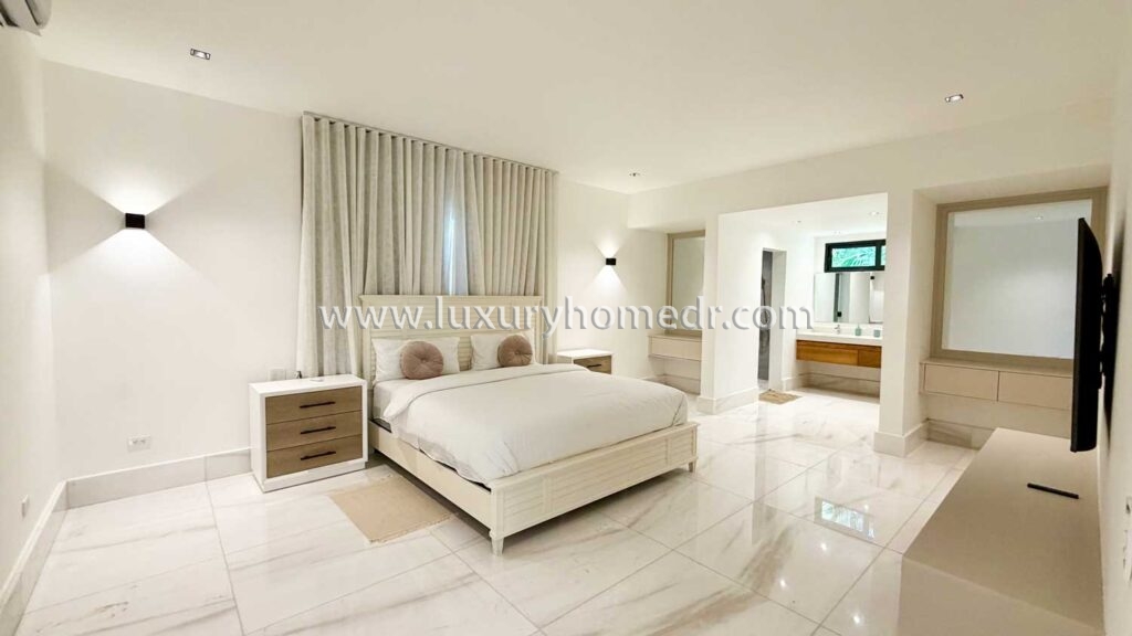 Luxury Villa 5BR in Los Lagos Casa de Campo 17