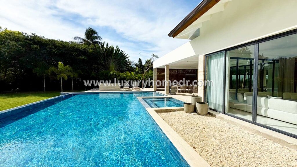 Luxury Villa 5BR in Los Lagos Casa de Campo 33