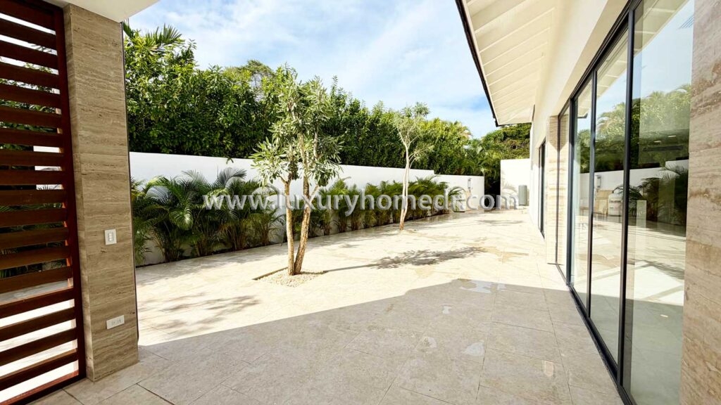 Luxury Villa 5BR in Los Lagos Casa de Campo 37