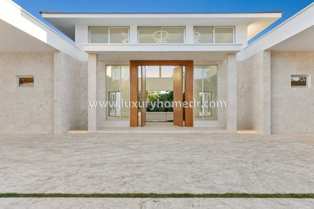 Casa de Cam[p La Romana Villa For Sale Vereda 2